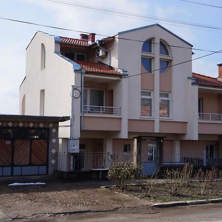 Dessi Διαμέρισμα Πλέβεν Εξωτερικό φωτογραφία